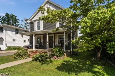 138 E Prospect St, Hackettstown, NJ 07840