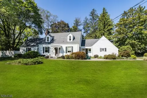 50 Cherry Ln, Basking Ridge, NJ 07920