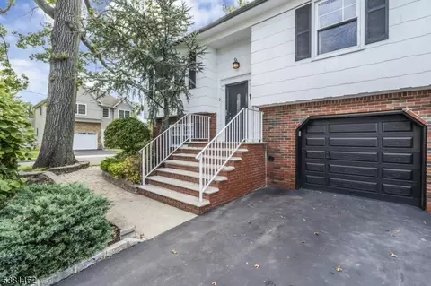 29 Nebel Way, Colonia, NJ 07067
