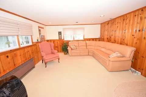 633 Plainfield Ave, Berkeley Heights, NJ 07922 photo 13