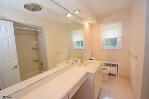 633 Plainfield Ave, Berkeley Heights, NJ 07922 photo 23