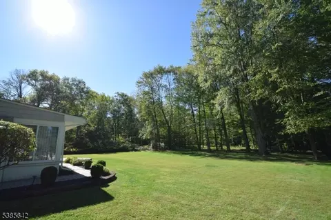 633 Plainfield Ave, Berkeley Heights, NJ 07922 photo 27