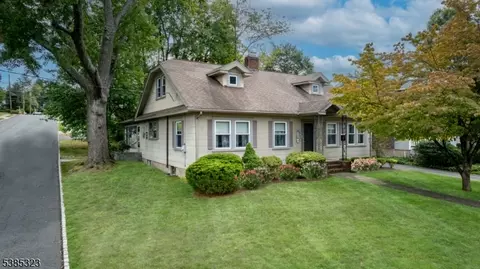 88 Park Ave, Caldwell, NJ 07006