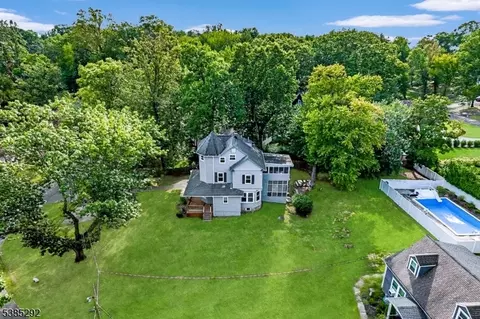 1627 Prospect Ave, Plainfield, NJ 07060 photo 2