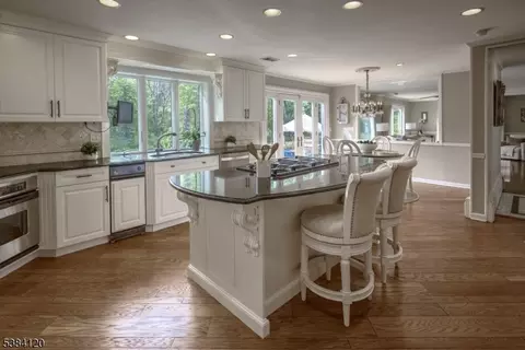 147 Liberty Corner Rd, Far Hills, NJ 07931 photo 4