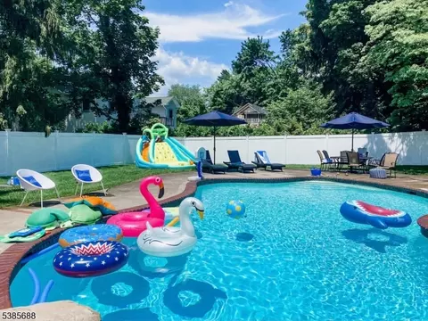 23 Perrin Dr, Wayne, NJ 07470 photo 10