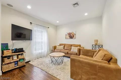 23 Perrin Dr, Wayne, NJ 07470 photo 27