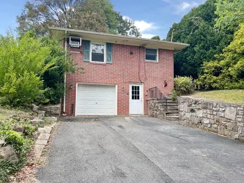 505 Logan Dr, Landing, NJ 07850