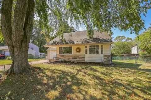 1523 N Bowling Green Dr, Cherry Hill Twp, NJ 08003