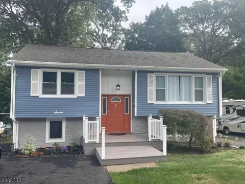7 Oakland Ave, Rockaway, NJ 07866