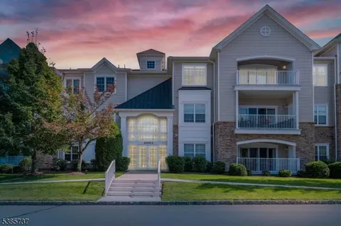 6306 Westover Way, Somerset, NJ 08873