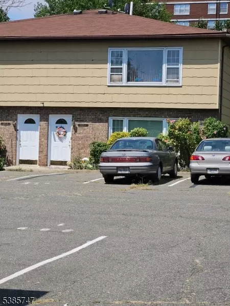 289 Clerk St # A, Jersey City, NJ 07304