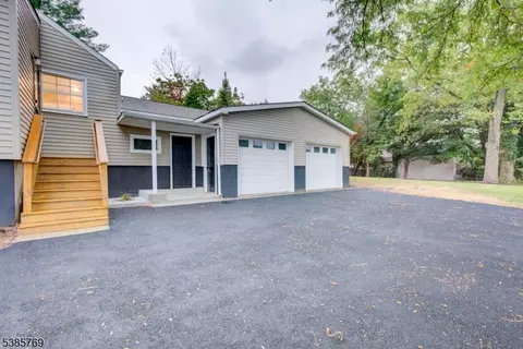 874 Mountain Ave, Springfield, NJ 07081