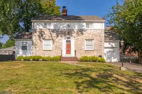 768 Fairway Dr, Union, NJ 07083
