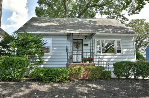 71 9th Ave, Hawthorne, NJ 07506