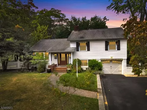 2005 Nassau Dr, Spring Lake, NJ 07762