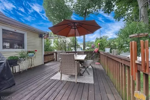 45 Maplewood Ave, Wayne, NJ 07470 photo 5