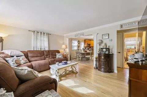 45 Maplewood Ave, Wayne, NJ 07470 photo 10