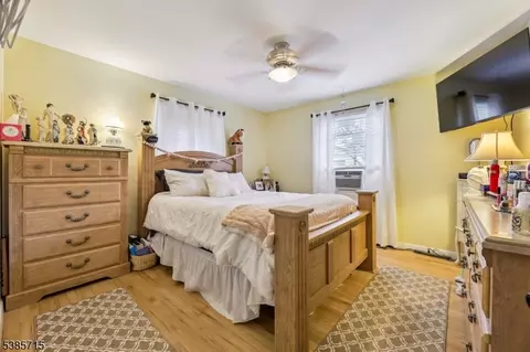 45 Maplewood Ave, Wayne, NJ 07470 photo 11