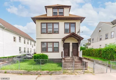 501 E 26th St, Paterson, NJ 07514