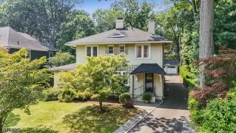 28 Waterbury Rd, Montclair, NJ 07043