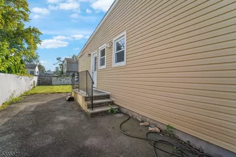 122 3rd St, Middlesex, NJ 08846 photo 23