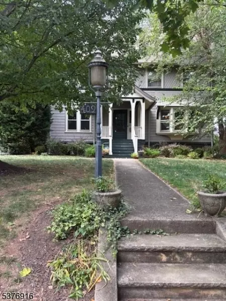 409 Hillside Pl, South Orange Village, NJ 07079