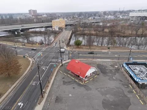 735 E Hazelwood Ave, Rahway City, NJ 07065