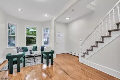 142 Sherman Ave, Newark, NJ 07114