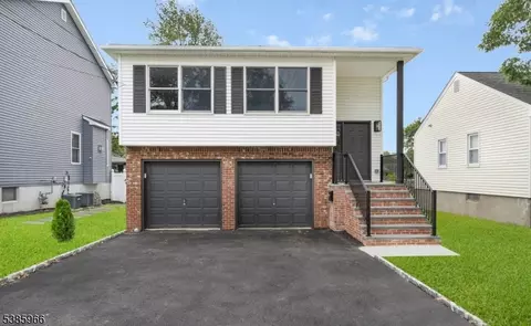 233 Atlantic Dr, Parsippany, NJ 07054