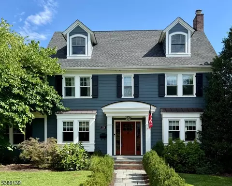 224 N Chestnut St, Westfield, NJ 07090