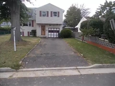 1408 W 5th St, Piscataway, NJ 08854