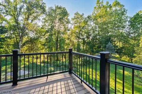 29 Smith Ln, Wayne, NJ 07470 photo 38