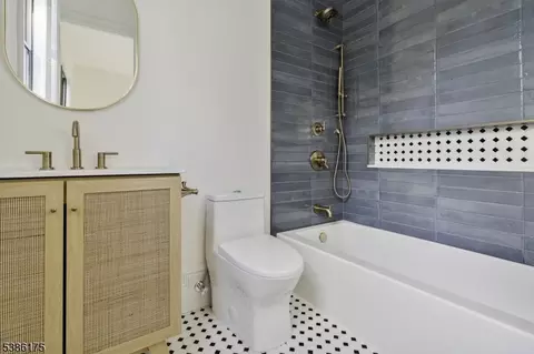 29 Smith Ln, Wayne, NJ 07470 photo 18