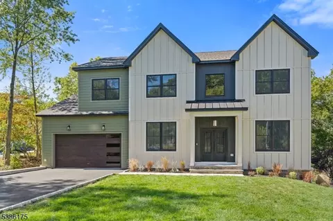 29 Smith Ln, Wayne, NJ 07470 photo 2