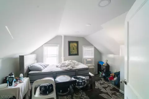 Bedroom - 116 Greene Ave, Middlesex, NJ 08846 photo 6 of 7