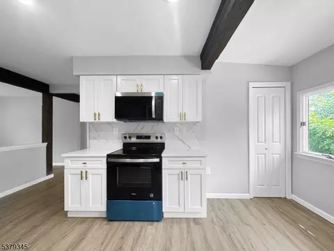 60 Moore Rd, Wantage, NJ 07461 photo 10