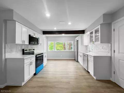 60 Moore Rd, Wantage, NJ 07461 photo 7