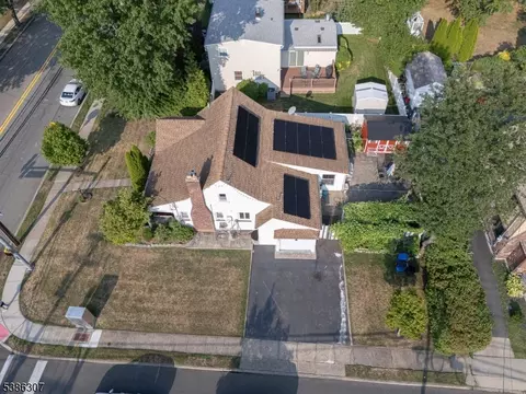 17-02 Morlot Ave, Fair Lawn, NJ 07410