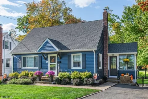 89 Forest Ave, West Caldwell, NJ 07006