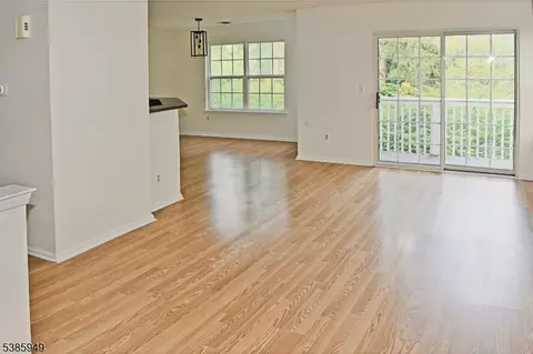 1114 Worthington Ct, Denville, NJ 07834