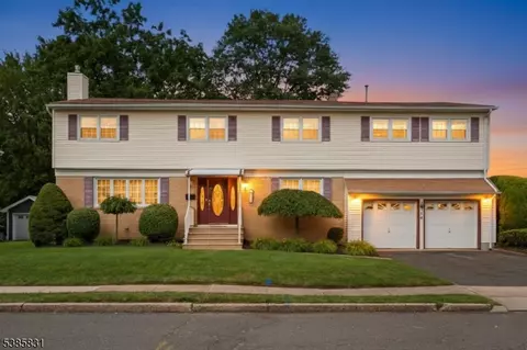 14 Windsor Pl, Cranford, NJ 07016