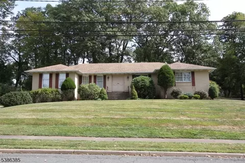81 Edson Pl, North Haledon, NJ 07508