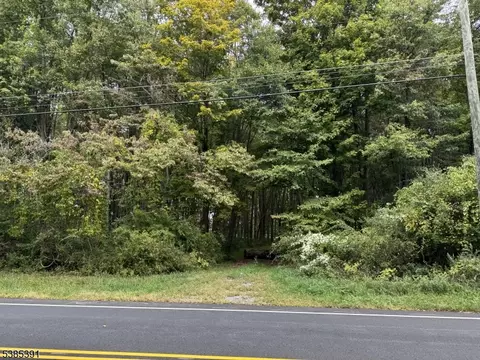 000 S 4bridges Rd, Washington Twp, NJ 07930