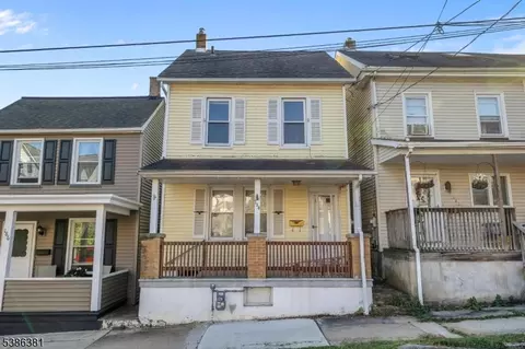 184 Lewis St, Phillipsburg, NJ 08865