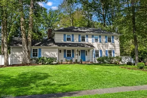 21 Symor Dr, Morristown, NJ 07960