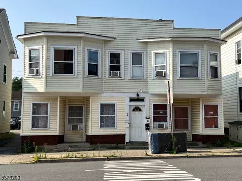 7 Kiel Ave, Butler, NJ 07405