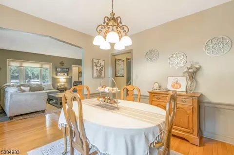 231 Fairview Ave, Middlesex, NJ 08846 photo 7