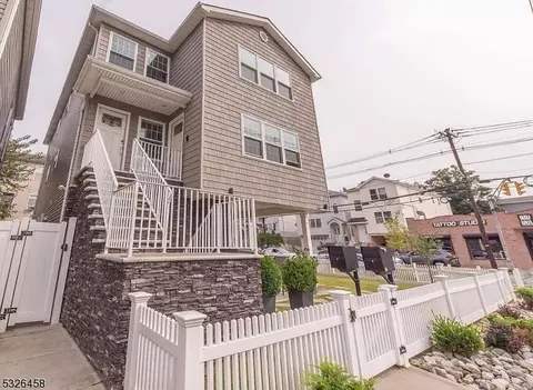 201 Catherine St, Elizabeth, NJ 07201