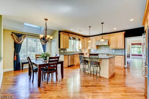 10 Wyckoff Rd, Hampton, NJ 08827 photo 9